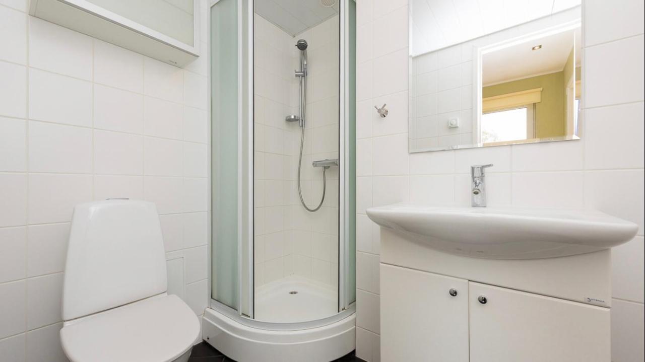 Cozy City Penthouse Apartment, Free Parking Tallinn Ngoại thất bức ảnh