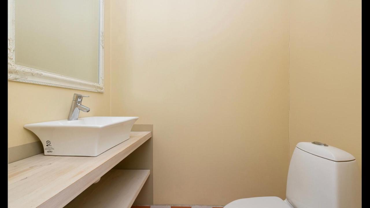 Cozy City Penthouse Apartment, Free Parking Tallinn Ngoại thất bức ảnh